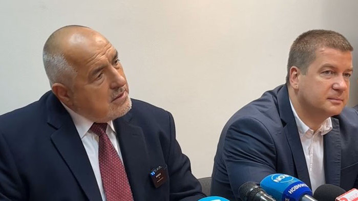 Ние, нашите избиратели искаме да има редовно правителство. Радев е