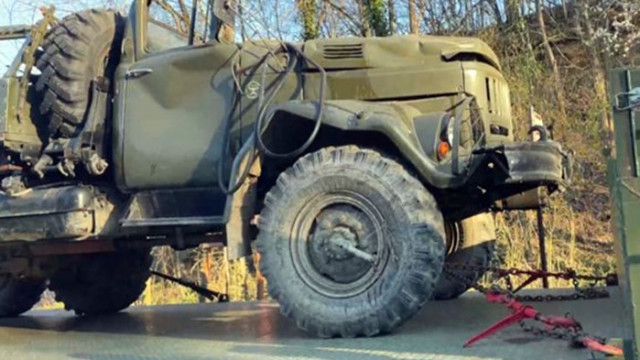 16 загинаха при катастрофа с камион с войници в Донецк