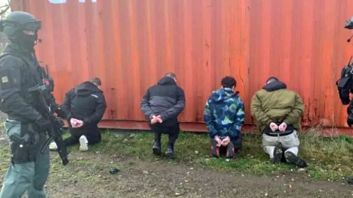 Откриха наркооранжерия в хале край Пловдив