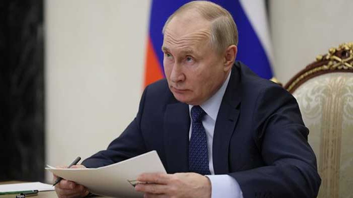 Владимир Путин: Рискът от ядрена война расте