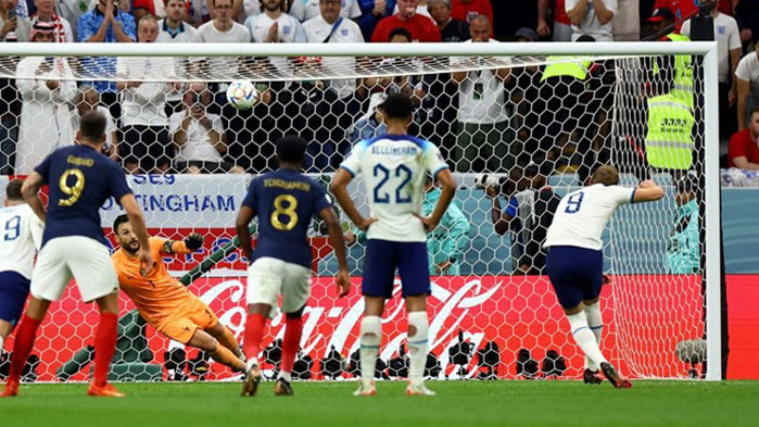 Франция отстрани 2:1 Англия в историческия сблъсък на световното по футбол в Катар.
