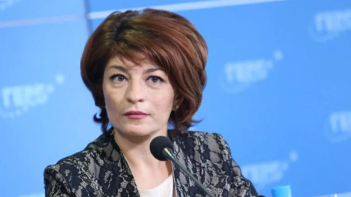 Десислава Атанасова: Твърде висока е цената, ако кабинетът на проф. Габровски не бъде подкрепен