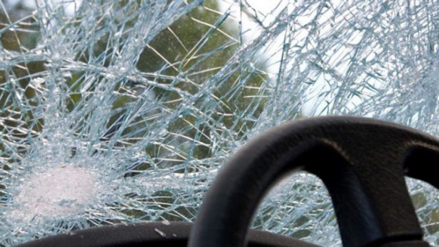 Катастрофа с две жертви и тежко пострадал е възникнала на