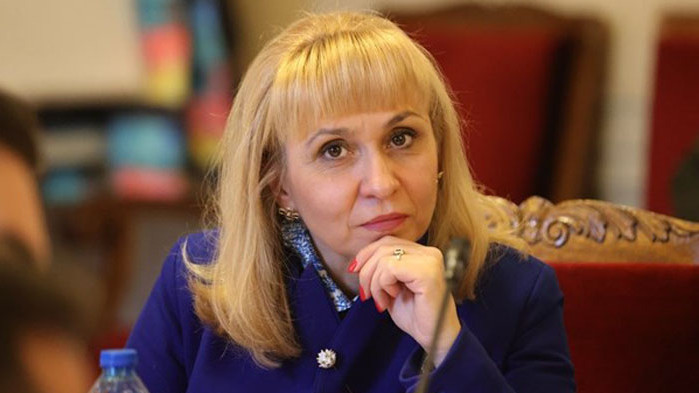 Представете си как плащате вода, а нямате. Въпросът е като