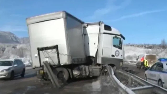 Тежка катастрофа стана тази сутрин на главния път Е79, край