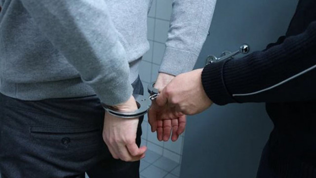 Криминалисти от РУ Костинброд задържаха шофьор инсценирал грабеж Към 13 30 часа