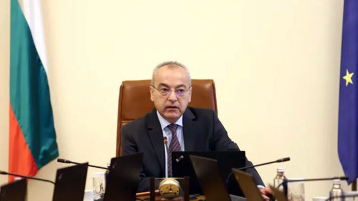 Вече си представях заглавията в медиите - Гълъб Донев отлетя