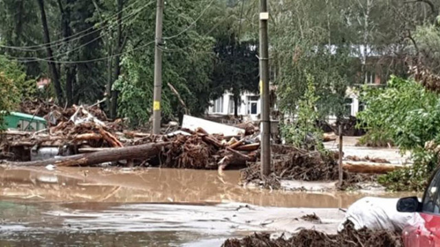 Собствениците на 169 пострадали имота от  наводнените карловски села Богдан