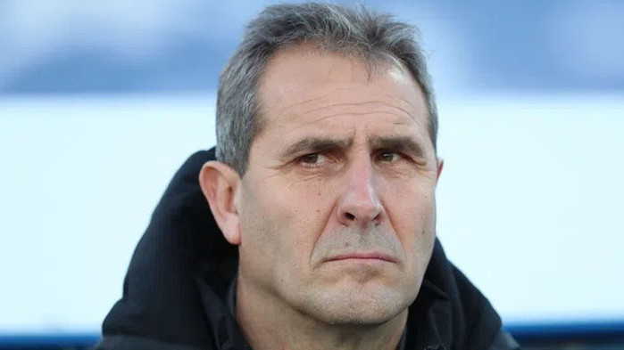 Левият защитник Александър Василев, който преди дни се раздели с