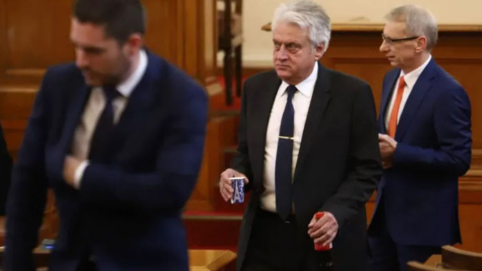 Бойко Рашков не смята, че прокуратурата има „моралното право да го вика на разпит“