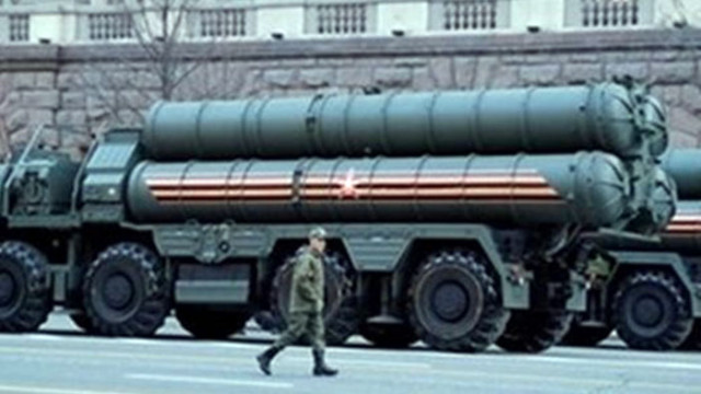Гърция може да изпрати в Украйна зенитно ракетни комплекси С 300 ако