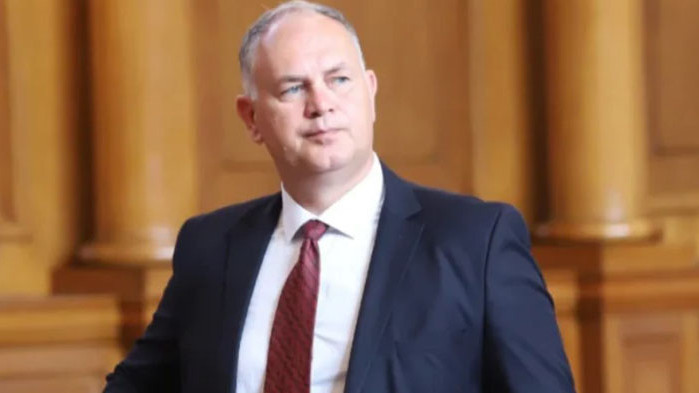 От Фейсбук профила на Георги Кадиев Правителство на Денков дори