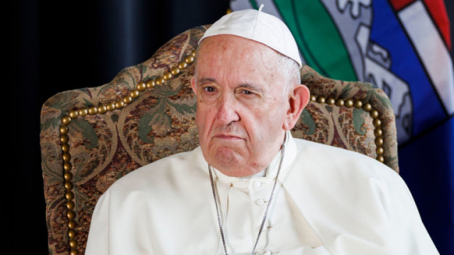 Папа Франциск реши да върне обратно в Гърция трите фрагмента от