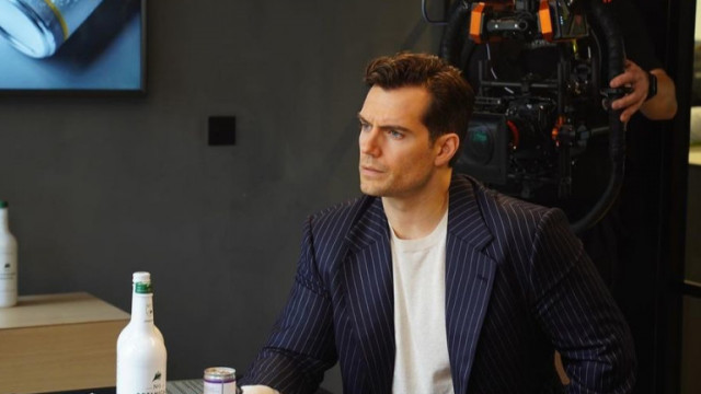 Хенри Кавил е актьор на който се възхищаваме не само заради