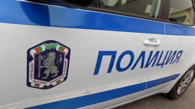 Задържаха нелегални мигранти на АМ "Тракия" край Пловдив