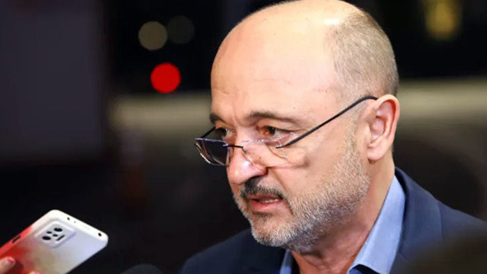 Асен Меджидиев е научил едва днес от медиите и привикал