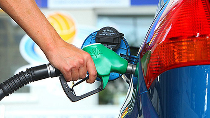 Отстъпката от 25 стотинки за литър гориво ще продължи
