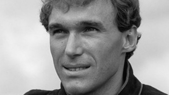 Бившият пилот във Формула 1 Филип Страйф почина на 67 годишна