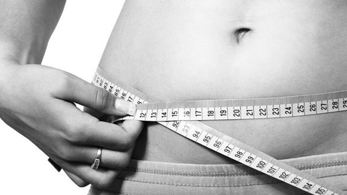 Хапването по Коледа обикновено води до натрупването на излишни килограми.