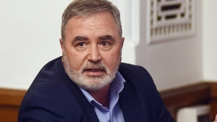 Прогнозите са оптимистични, но Ковид няма да изчезне. Това каза 