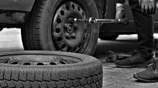Учени: Износените гуми са по-опасни от шофирането в нетрезво състояние