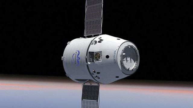НАСА може да върне с кораб "Дракон" членове на екипажа на МКС след теча от капсулата "Союз МС-22"