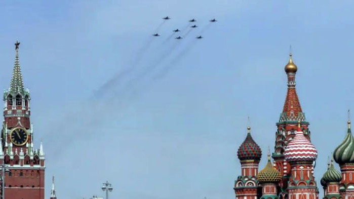 В края на 23 декември последният работен ден преди коледните