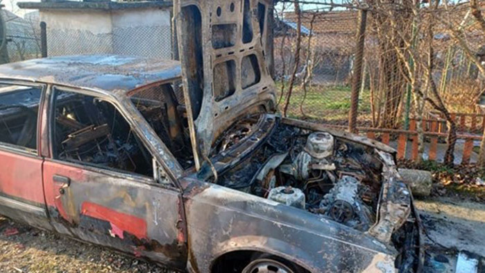 Полицаят с подпалената кола в Галиче: Подозирам, че причината е сигнал за поголовна сеч