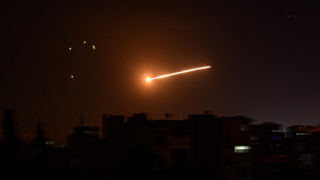 Израелските военни изстреляха ракети към международното летище на сирийската столица Дамаск