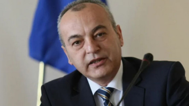 Премиерът Гълъб Донев възложи на министрите си отчет за свършеното до момента