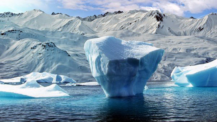 Стряскаща прогноза: До края на века половината ледници ще са се стопили