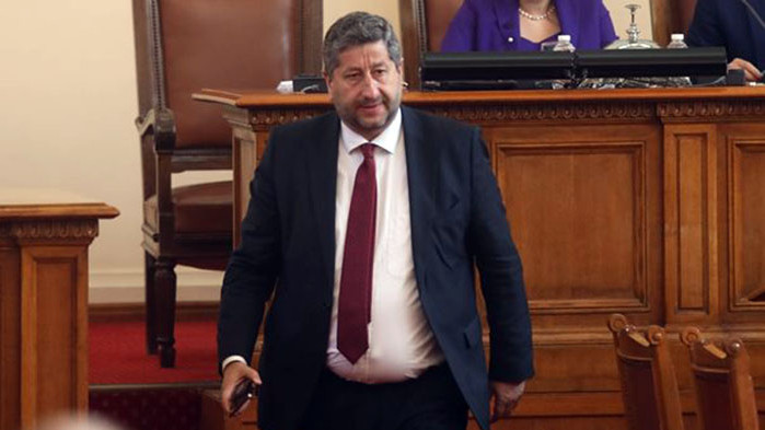 Типично: Христо Иванов вижда изход от кризата, в "договорка" на ПП и ГЕРБ