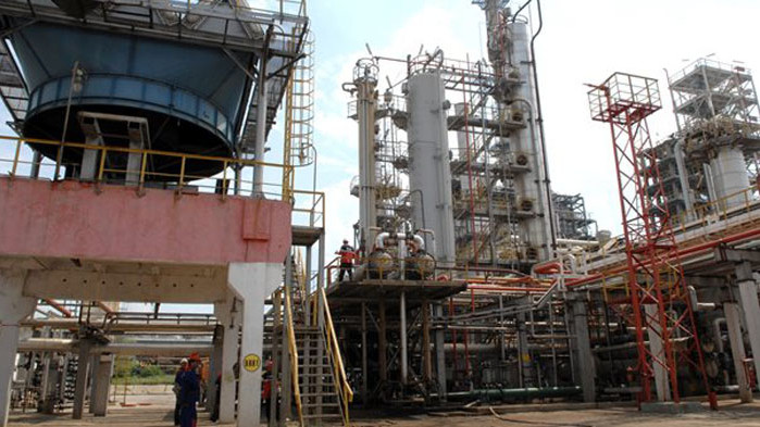 Руският петролен концерн Лукойл съобщи днес, че е договорил продажбата