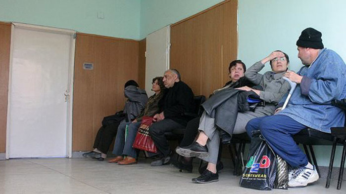 Хората подали заявление  в срок няма да останат без права