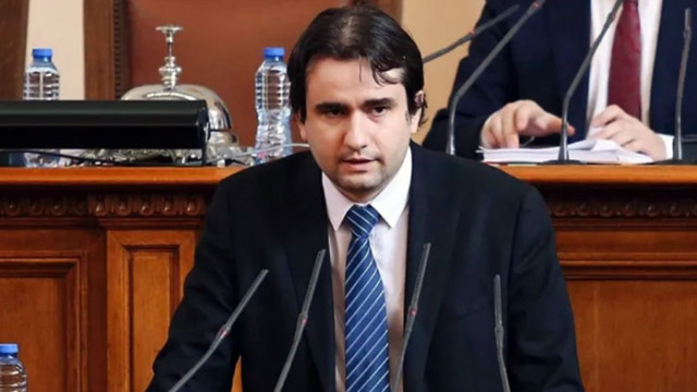 Народният представител Божидар Божанов от коалицията Демократична България се опасява