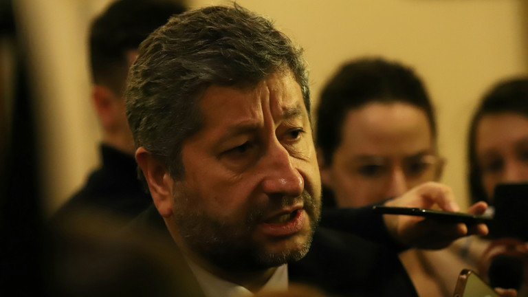 Христо Иванов си представя третия мандат като служебен кабинет, който не е излъчен от Радев