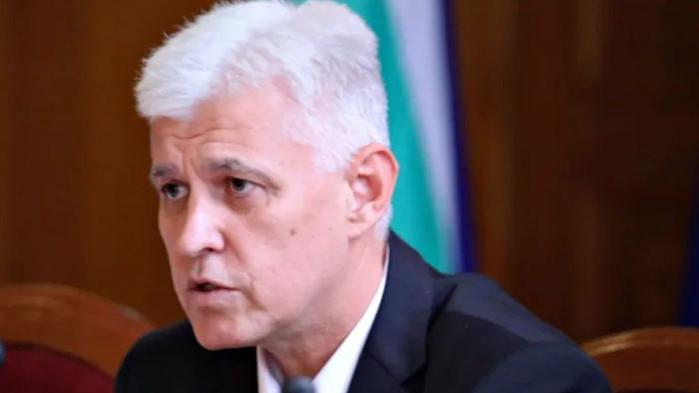 Димитър Стоянов: България предоставя въоръжение на Украйна доста отдавна – това е истината