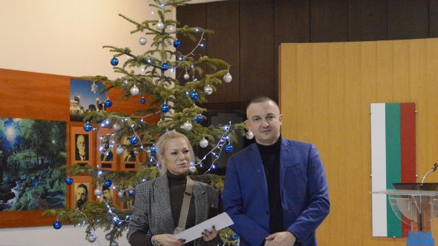 Рекорден брой участници се включиха в конкурса „Да украсим Варна за Коледа“