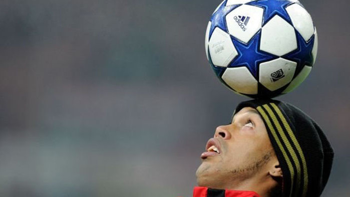 Жоао Мендеш, син на бившата звезда на Барселона и на