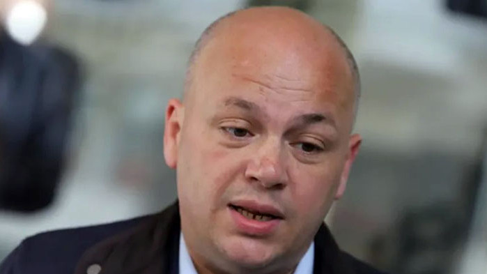 От Фейсбук профила на народният представител от БСП Александър Симов: