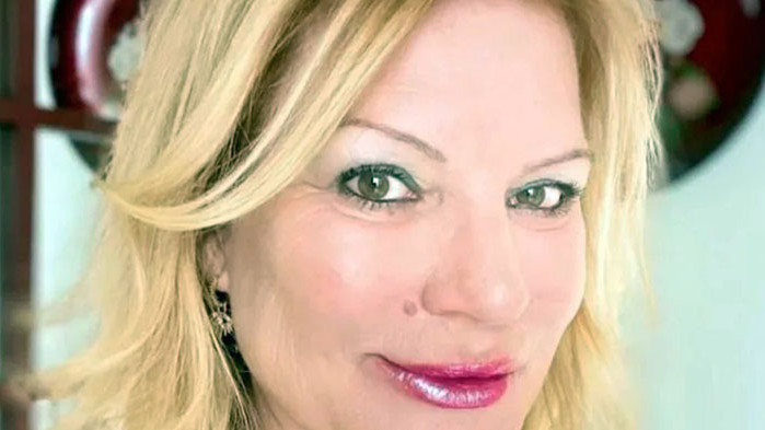 От Фейсбук профила на Соня Колтуклиева Боли, много ги боли.