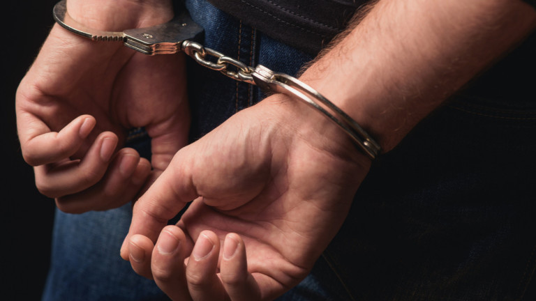 В София задържаха мъж за домашно насилие