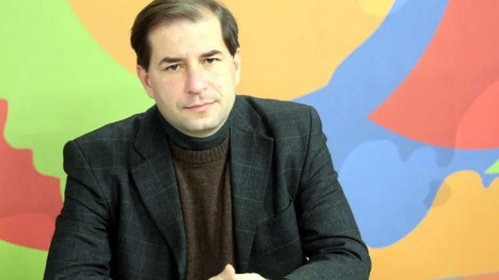 От Фейсбук профила на експерта по Конституционно право Борислав Цеков