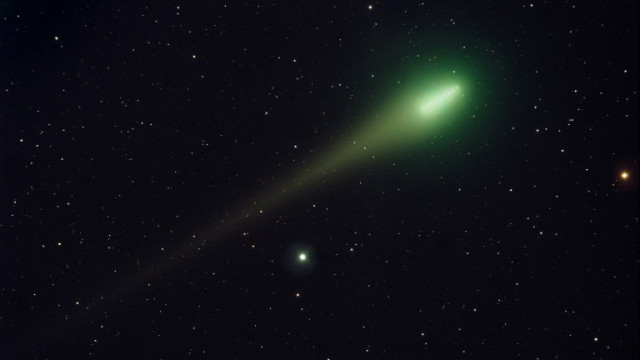 Чакаме зелена комета, която ще премине край Земята