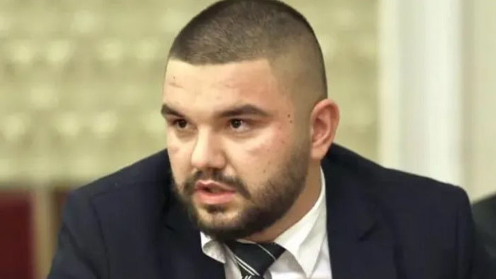 Християн Пендиков продължава да получава заплахи по интернет. Това обяви