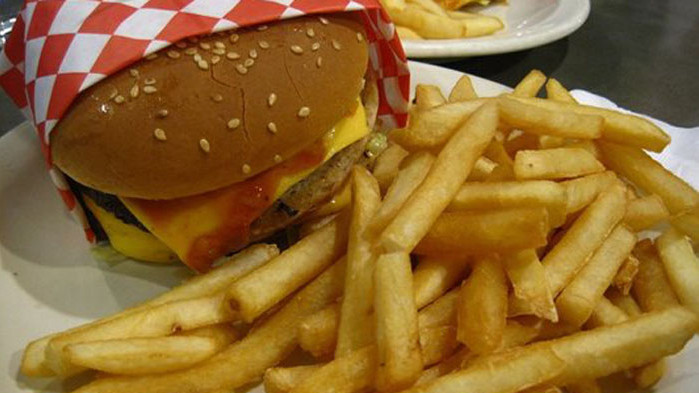 Отива ли фиш енд чипс“ в историята? Този въпрос си