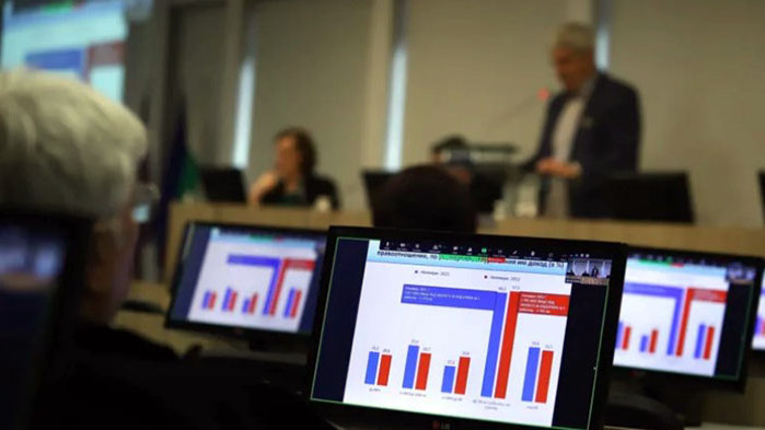 КНСБ: Издръжката на 3-членно семейство е 2432 лв., българинът обеднява