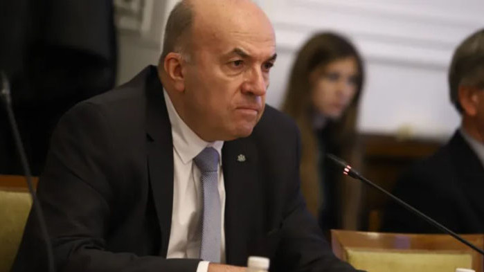 Депутатите изслушват външния министър заради побоя над Християн Пендиков