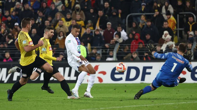 Килиан Мбапе изригна с 5 гола срещу аматьори