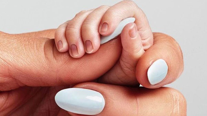 Парис Хилтън съобщи, че е станала майка чрез публикация в